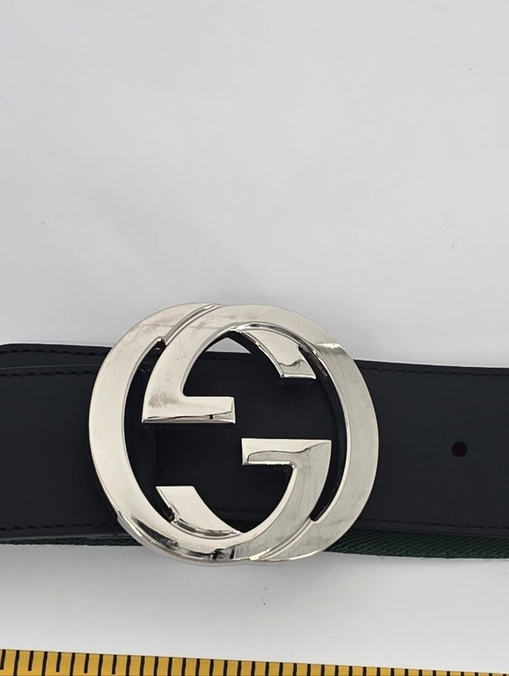 Gucci Green/Red Web Canvas Leather Belt with Silver GG Buckle - Picture 2 of 10